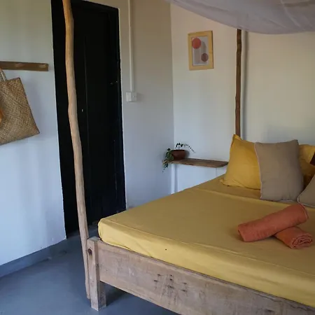 Hilltop Cabanas Komari Exterior photo