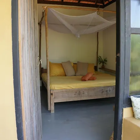 Hilltop Cabanas Komari Exterior photo