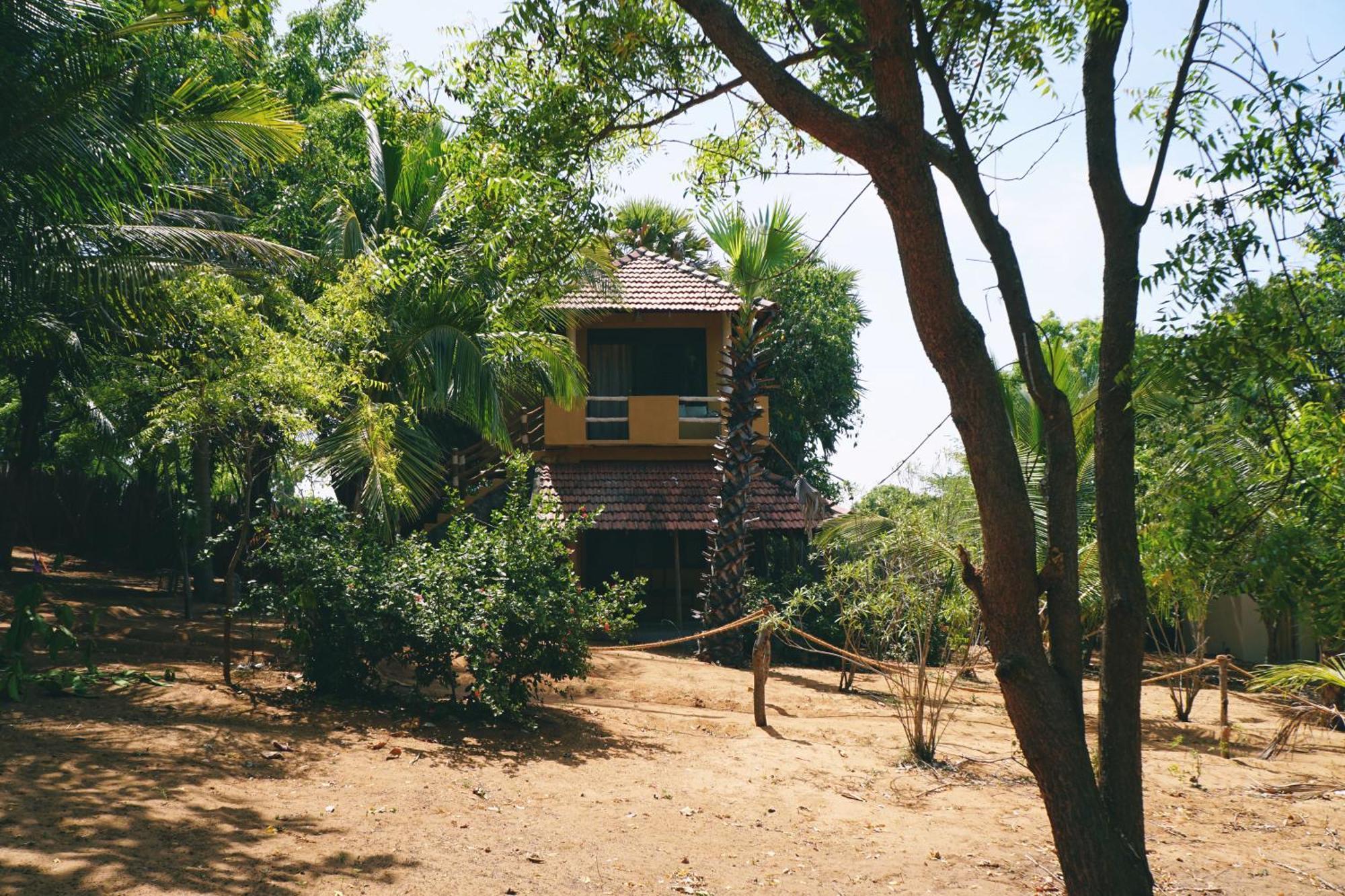 Chalet Hilltop Komari